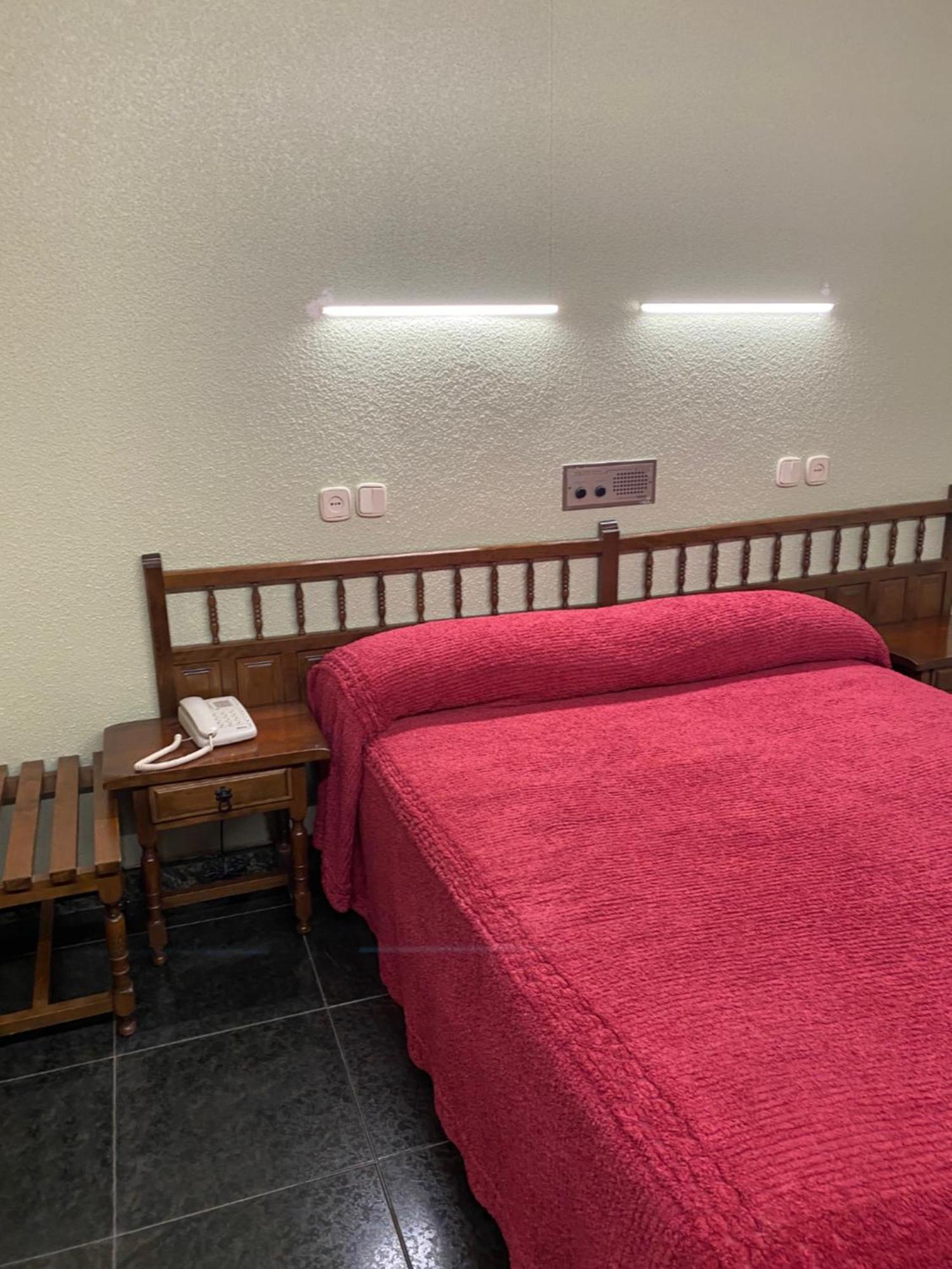 Hotel Folch Sant Julià de Lòria Habitación foto